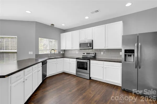 $433,000 | 9812 Rocky Ford Club Road, Charlotte, NC 28269