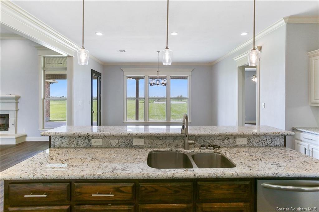 4649 Natali Road Lake Charles, LA 70607 - Photo 10 of 28 Gallery Image 10