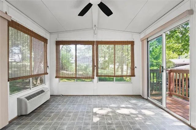 $269,900 | 1601 Northeast 62nd Terrace, Gladstone, MO 64118