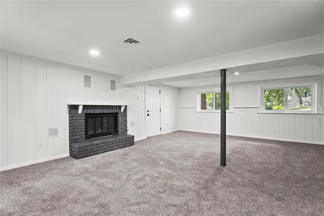 $269,900 | 1601 Northeast 62nd Terrace, Gladstone, MO 64118