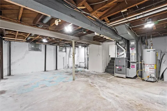 $269,900 | 1601 Northeast 62nd Terrace, Gladstone, MO 64118