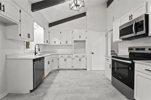 $269,900 | 1601 Northeast 62nd Terrace, Gladstone, MO 64118