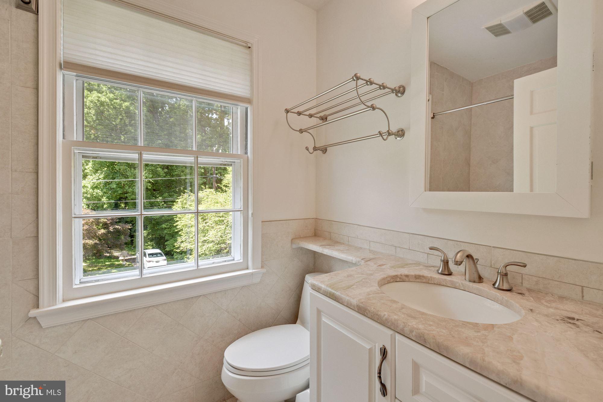 8213 Kerry Road Chevy Chase, MD 20815 - Photo 30 of 44 Full Hall Bathroom