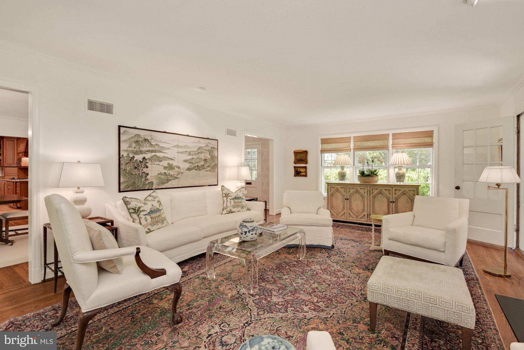 8213 Kerry Road Chevy Chase, MD 20815 - Photo 6 of 44 Living Room