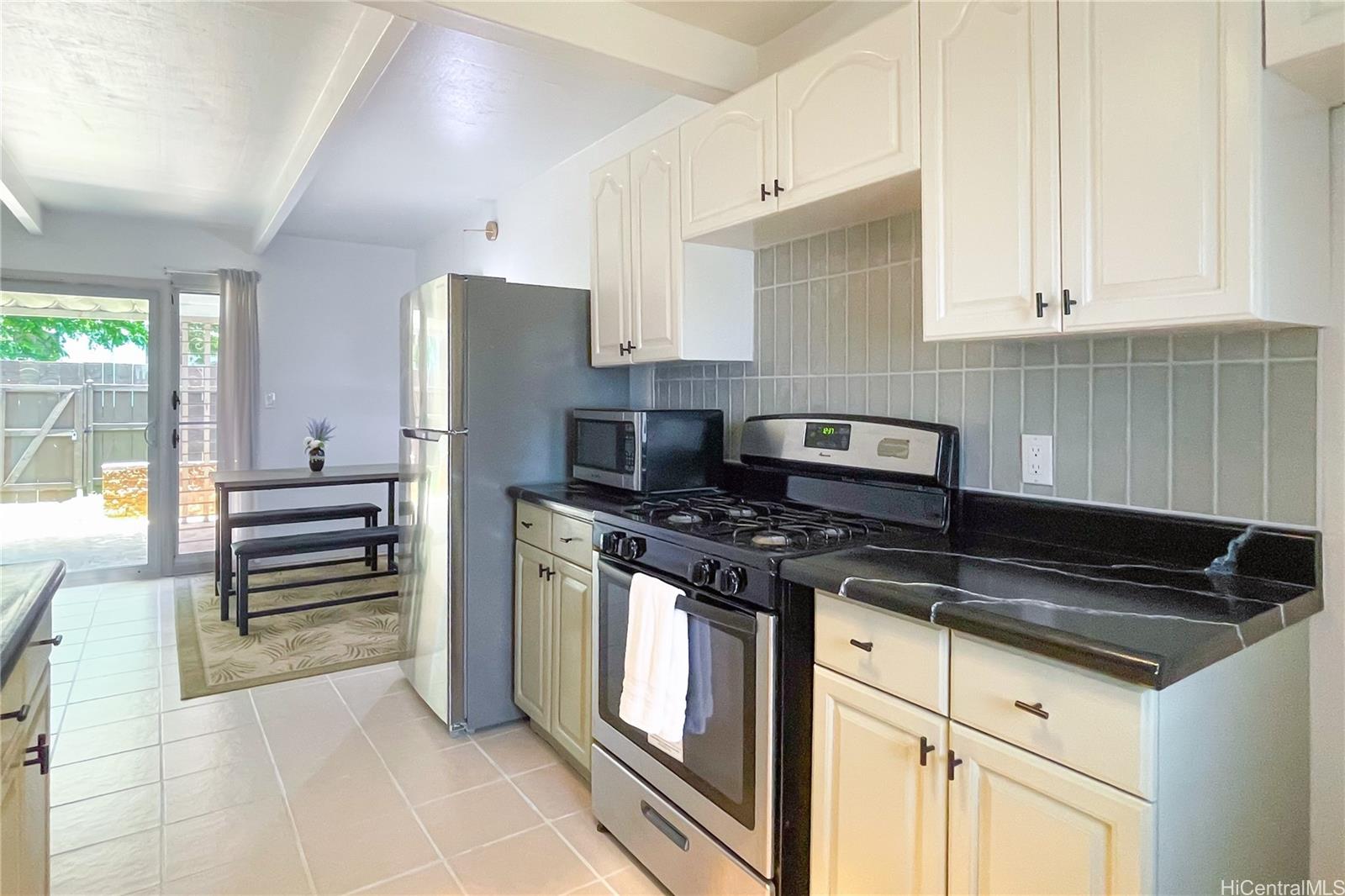 87-153 Helelua Street, Unit 3 Waianae, HI 96792 - Photo 8 of 25