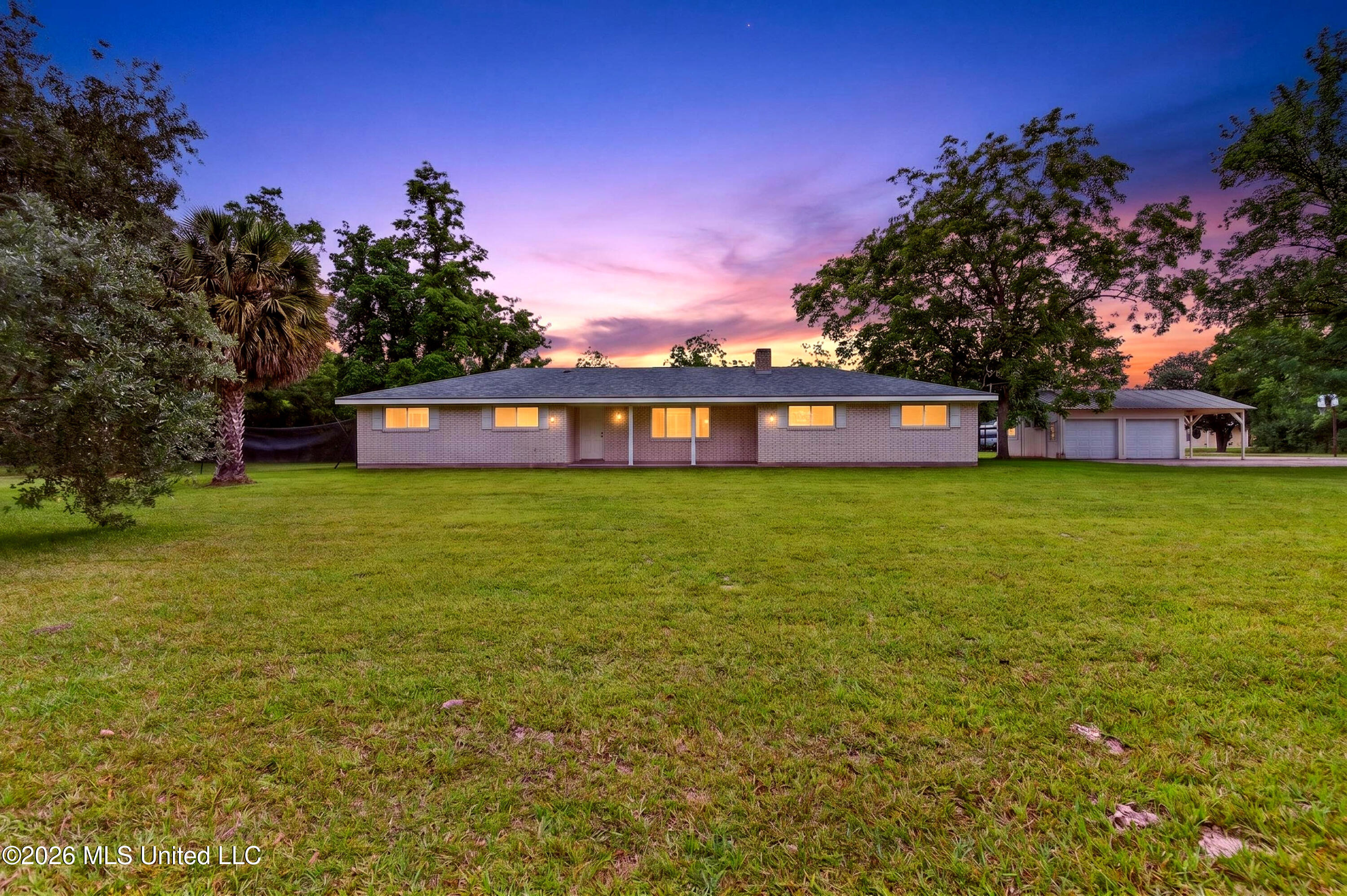 8374 Lakeshore Road Bay St. Louis, MS 39520 - Photo 2 of 47 8374LakeshoreRd.-1