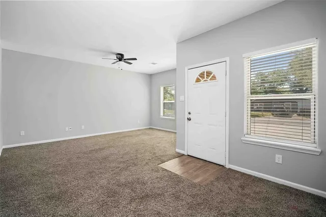 $1,800 | 5105 Southwind Street, Unit A, Houston, TX 77033