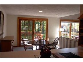 10 Kirriemuir Road, Unit 10 Stratham, NH 03885 - Photo 5 of 9
