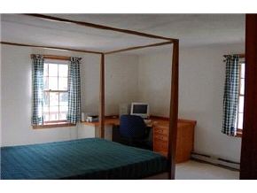 10 Kirriemuir Road, Unit 10 Stratham, NH 03885 - Photo 7 of 9