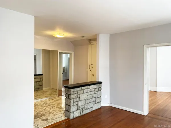 $4,000 | 456 Broadway, Dobbs Ferry, NY 10522