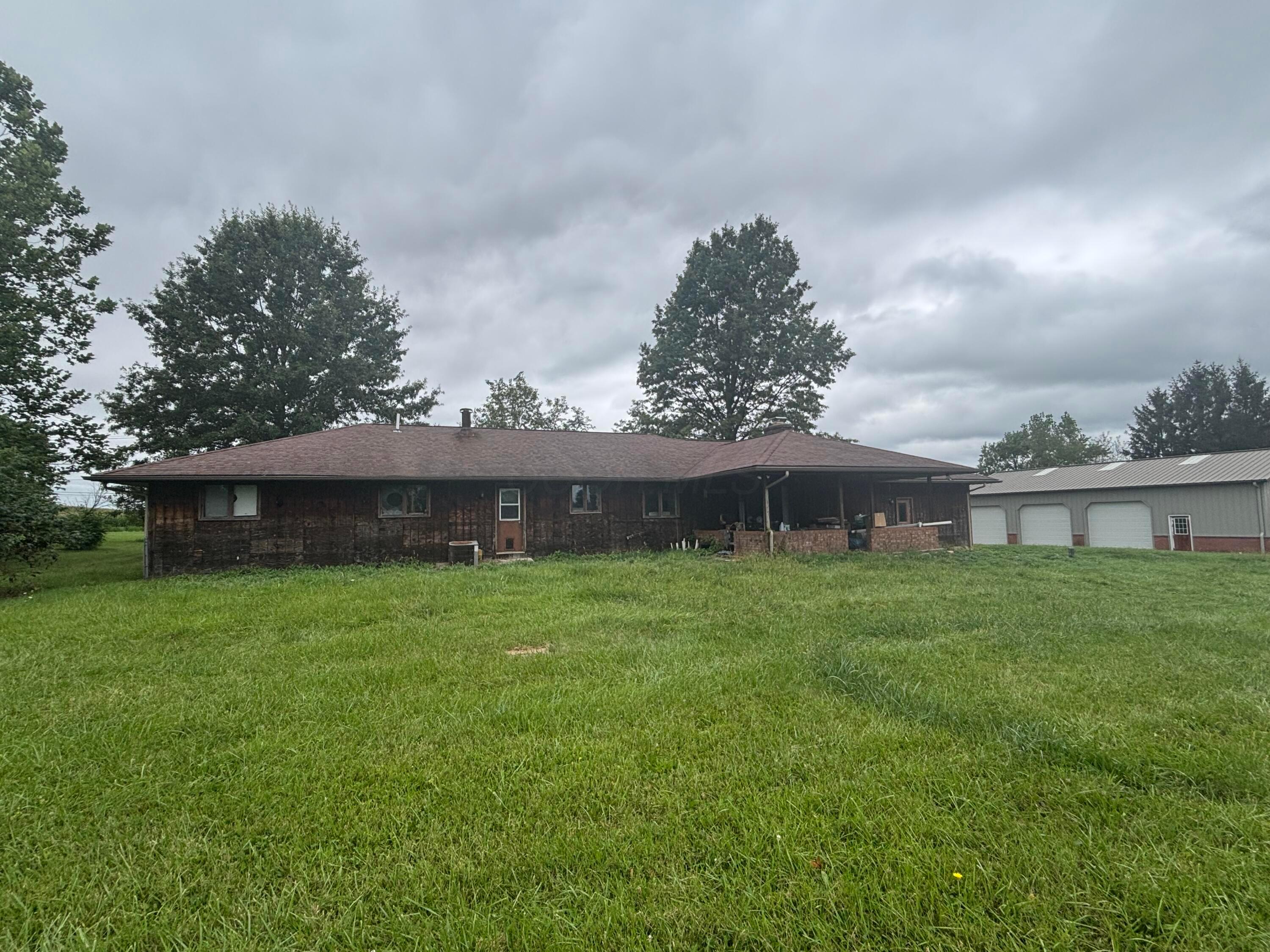 2017 Hazelton-Etna Road Southwest Alexandria, OH 43001 - Photo 12 of 39 .