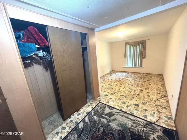 $89,900 | 1966 Lockey Avenue, Sneads, FL 32460