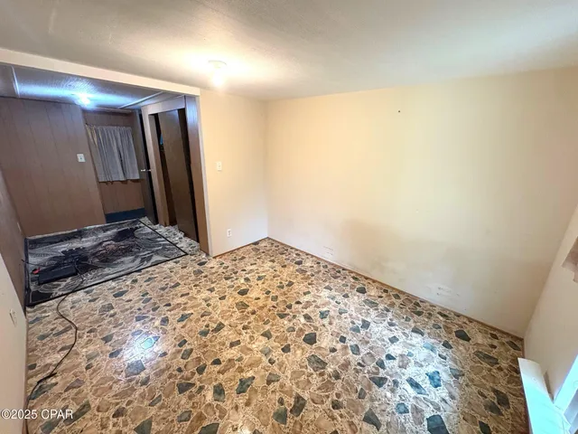 $89,900 | 1966 Lockey Avenue, Sneads, FL 32460