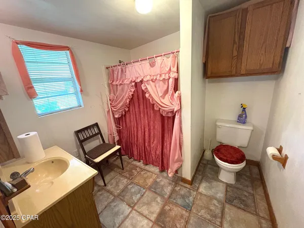 $89,900 | 1966 Lockey Avenue, Sneads, FL 32460