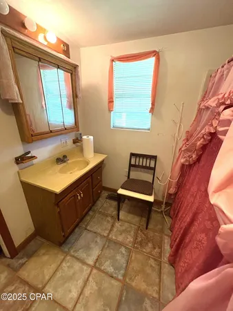 $89,900 | 1966 Lockey Avenue, Sneads, FL 32460