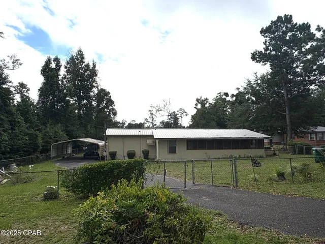 $89,900 | 1966 Lockey Avenue, Sneads, FL 32460
