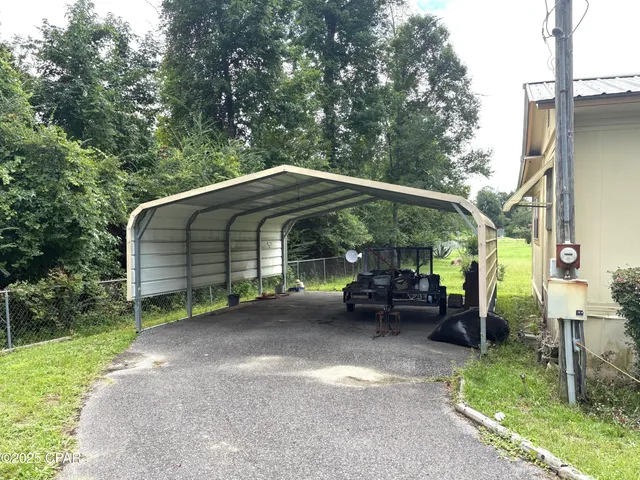 $89,900 | 1966 Lockey Avenue, Sneads, FL 32460