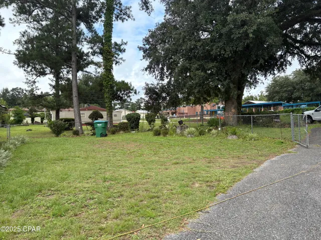 $89,900 | 1966 Lockey Avenue, Sneads, FL 32460