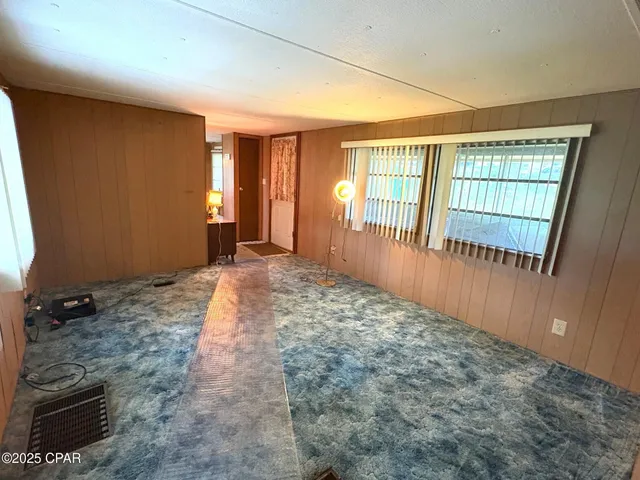 $89,900 | 1966 Lockey Avenue, Sneads, FL 32460