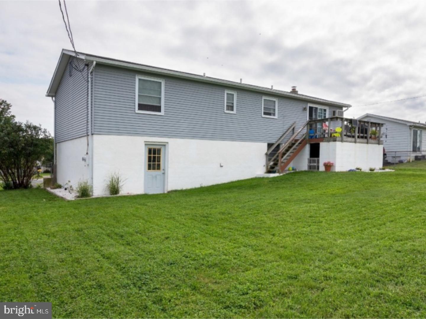 9 Maywood Avenue Sinking Spring, PA 19608 - Photo 3 of 18 Exterior Back