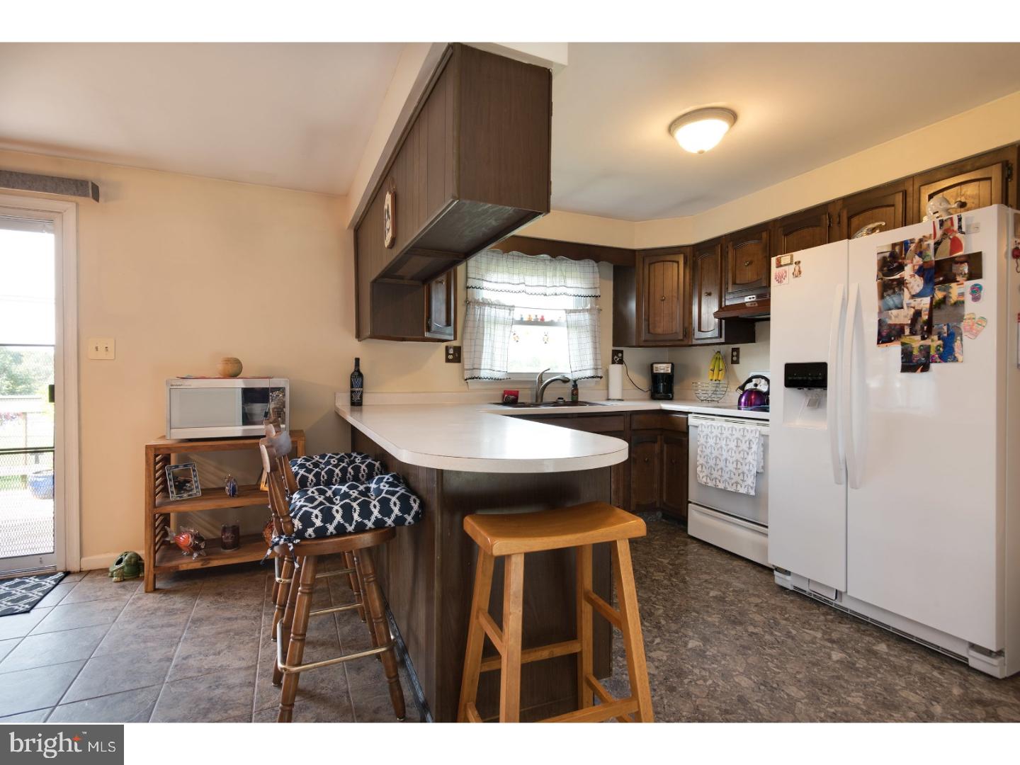 9 Maywood Avenue Sinking Spring, PA 19608 - Photo 9 of 18 Kitchen