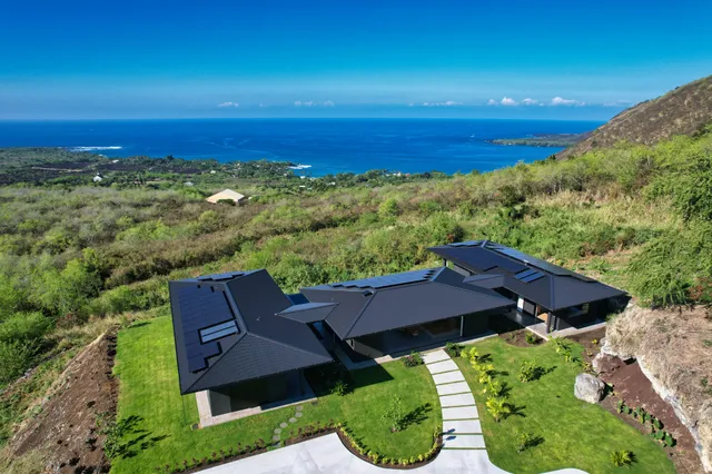 $5,850,000 | 82-5879 Government Main Road, Captain Cook, HI 96704