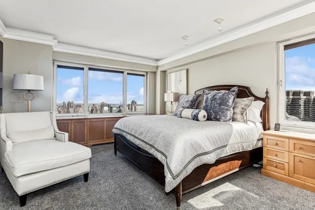$15,000 | 303 East 57th Street, Unit 45G | Sutton Place