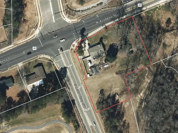 $950,000 | 629 West Academy Street, Fuquay-Varina, NC 27526