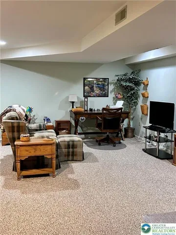 $359,900 | 8051 Heritage Drive, Lower Macungie Township, PA 18011