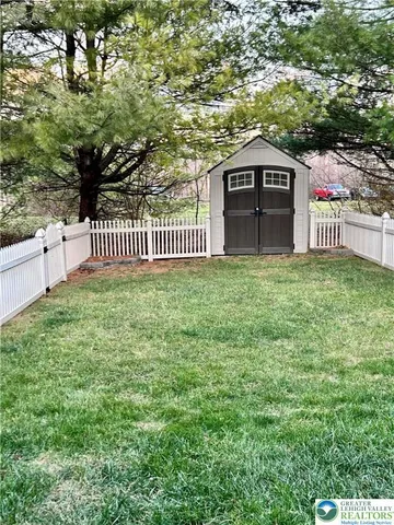 $359,900 | 8051 Heritage Drive, Lower Macungie Township, PA 18011