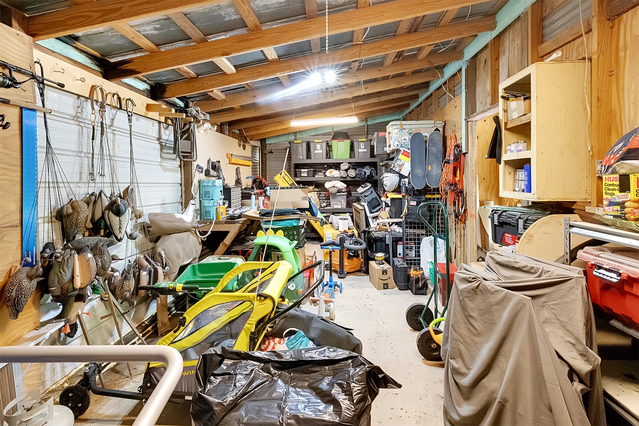 10792 Stidham Road Conroe, TX 77302 - Photo 34 of 48 Enclosed workshop area...