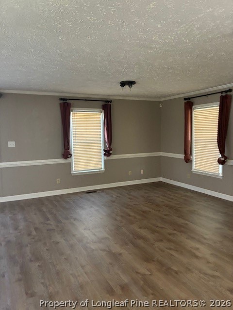 3043 Tom Geddie Road Eastover, NC 28312 - Photo 6 of 37 Living/ family room