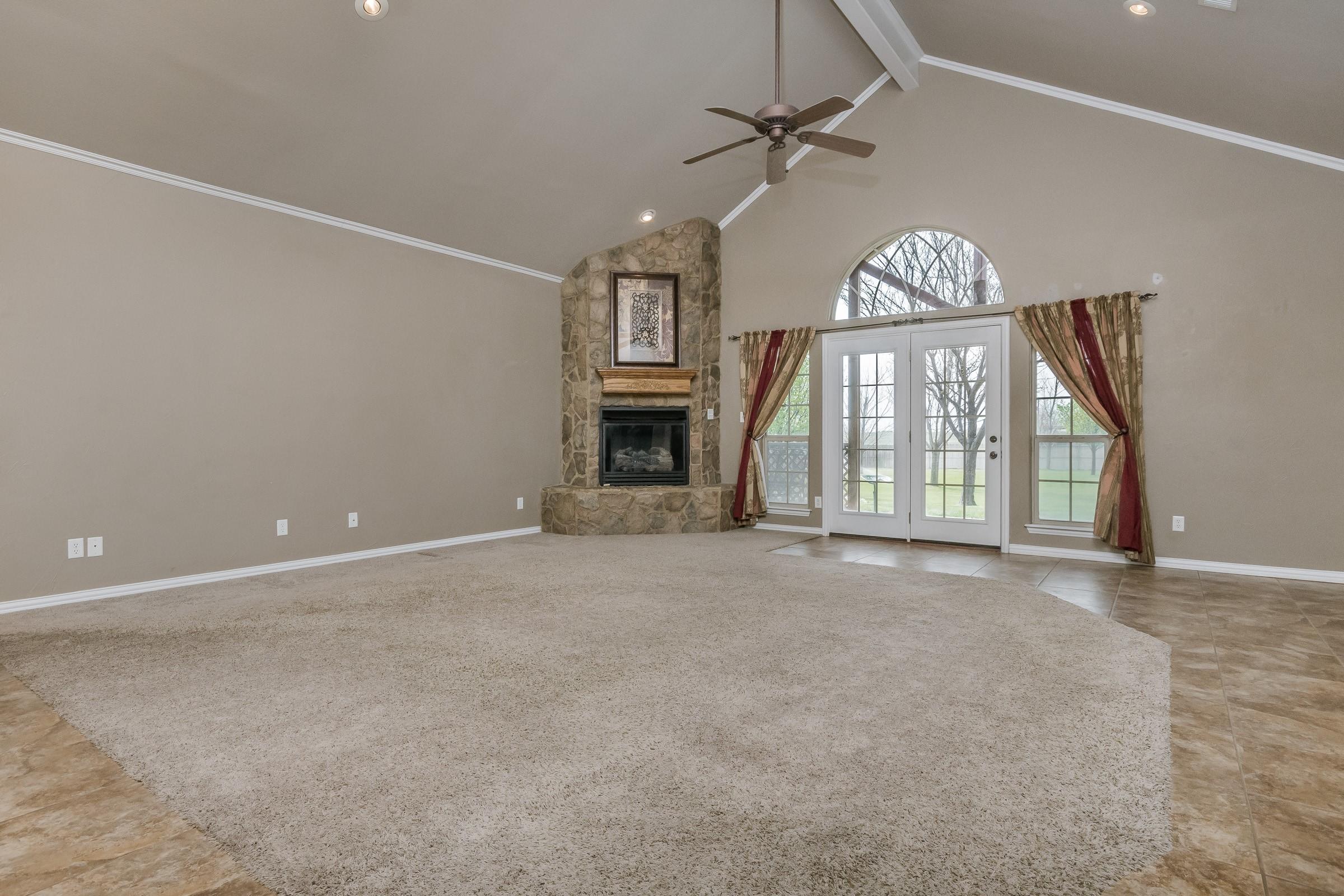 9710 Ashton Road Amarillo, TX 79119 - Photo 4 of 35 004_Living Room