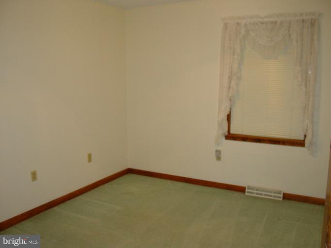 19638 Spooks Hill Road Manchester, MD 21102 - Photo 20 of 30 Interior (General)