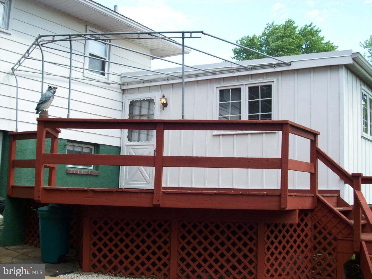 208 Willard Road Hatboro, PA 19040 - Photo 3 of 19