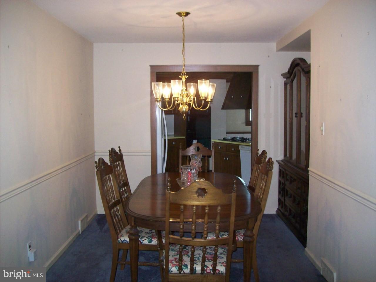 208 Willard Road Hatboro, PA 19040 - Photo 6 of 19