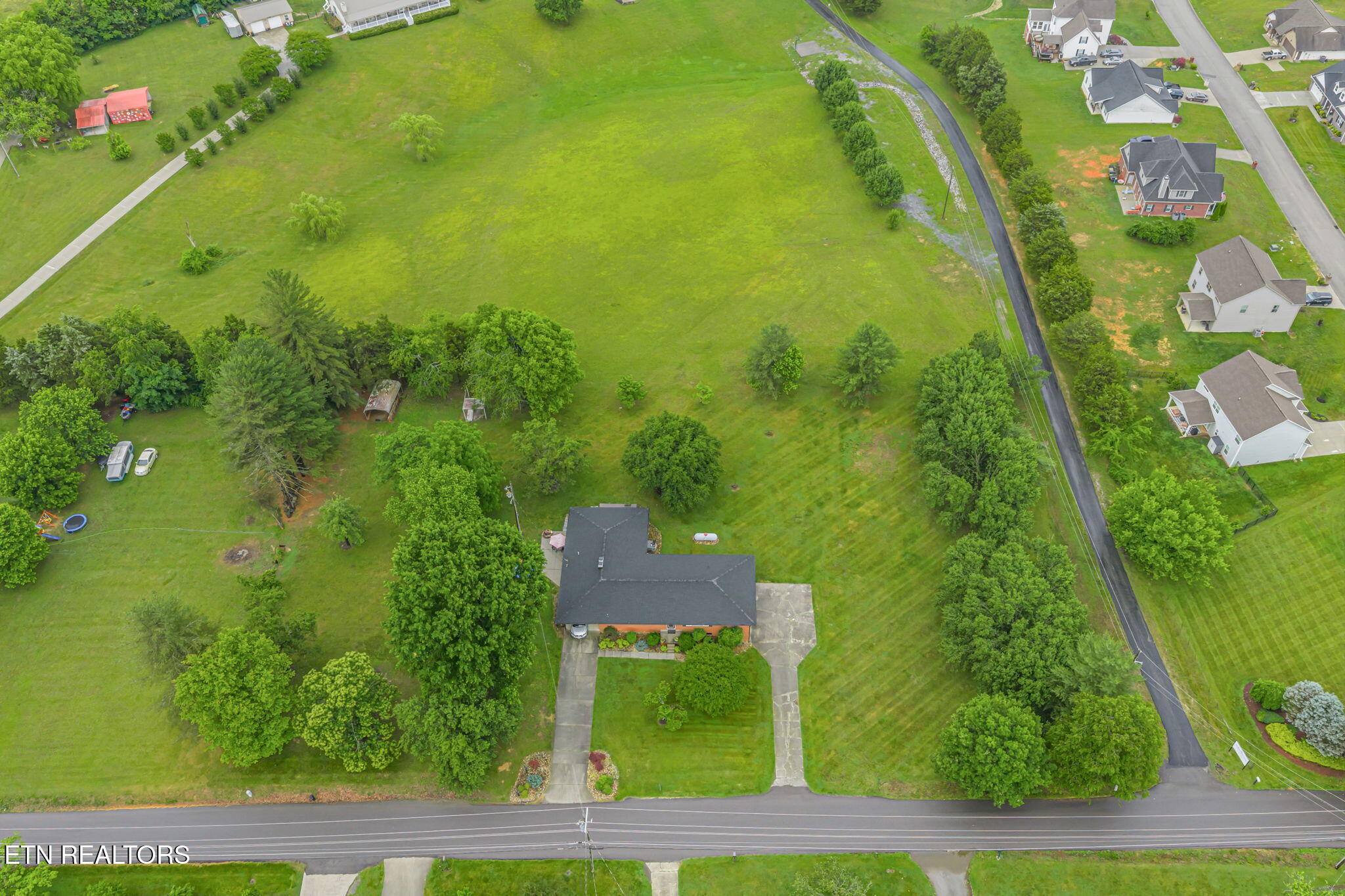 9402 Johnson Road Strawberry Plains, TN 37871 - Photo 54 of 60 60-web-or-mls-9402 Johnson Road-60