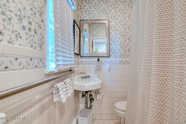 $3,500 | 96 Cookman Avenue, Ocean Grove, NJ 07756