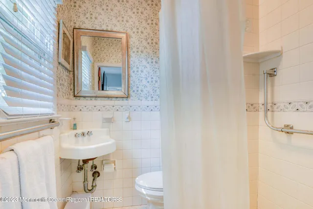 $3,500 | 96 Cookman Avenue, Ocean Grove, NJ 07756