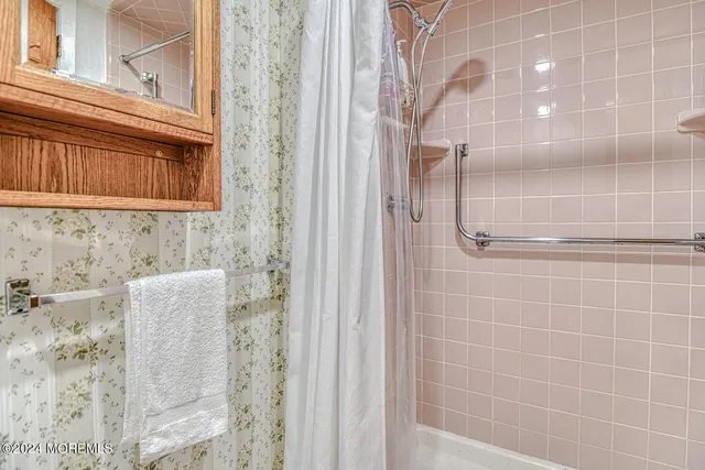 $3,500 | 96 Cookman Avenue, Ocean Grove, NJ 07756