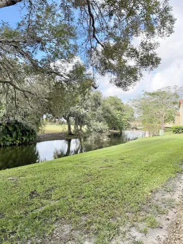 $1,799 | 643 Vista Isles Drive, Unit 1813, Sunrise, FL 33325