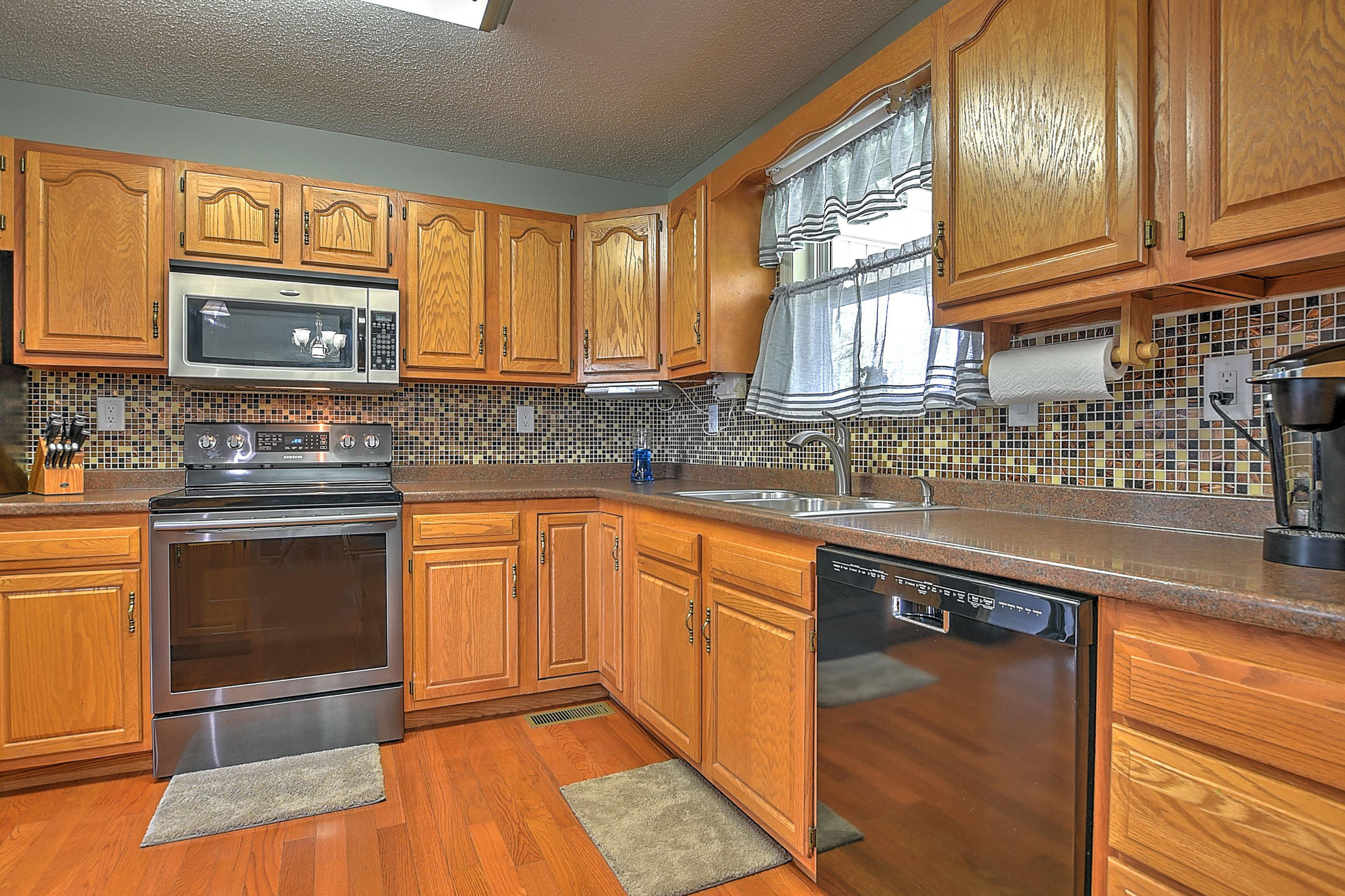 1330 Debusk Road Greeneville, TN 37743 - Photo 10 of 34 1330 Debusk-12 copy