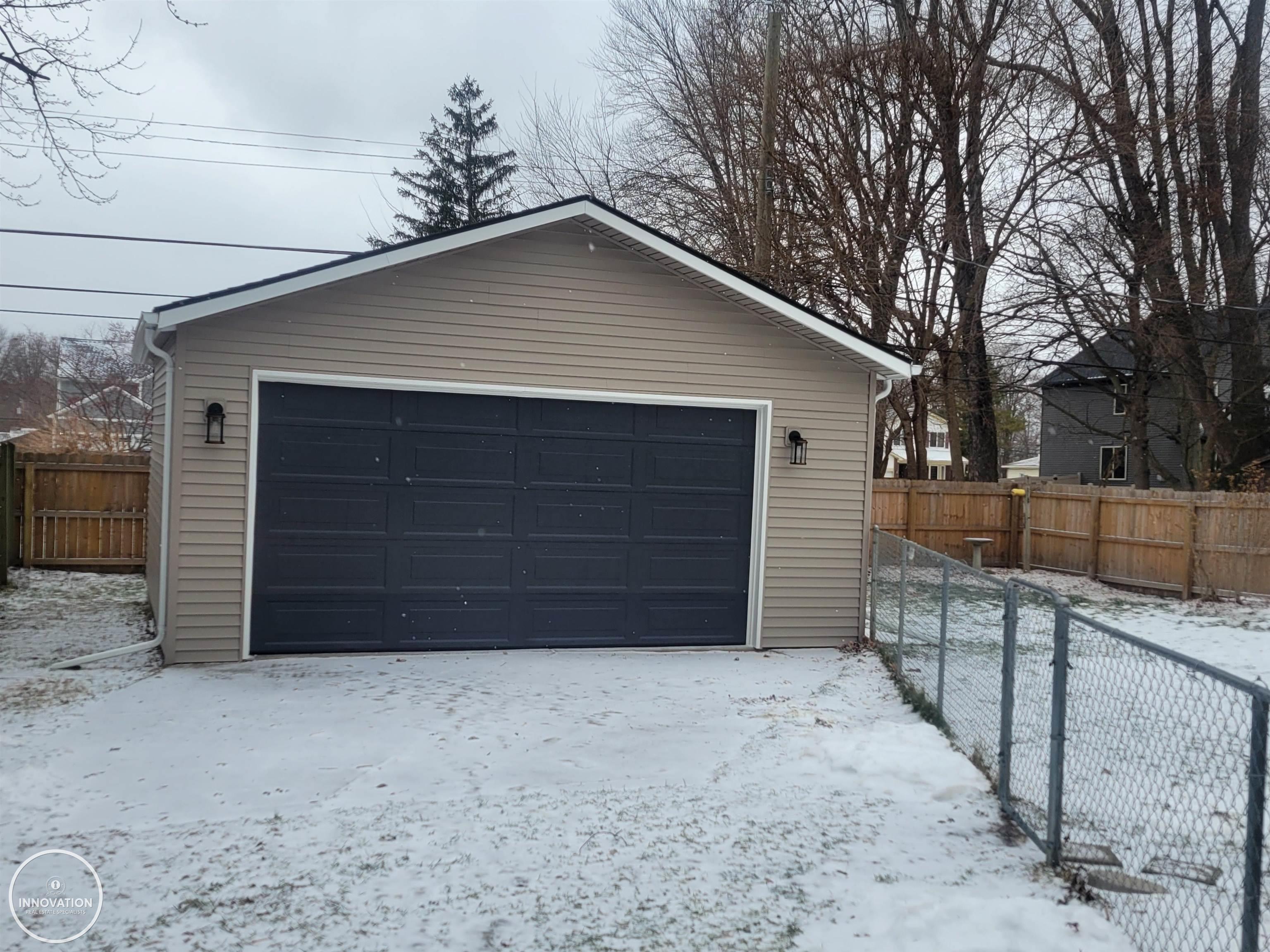 3232 Harrison Avenue Rochester Hills, MI 48307 - Photo 2 of 2