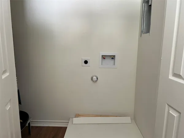 $950 | 1231 Sycamore Avenue, Unit A, Huntsville, TX 77340