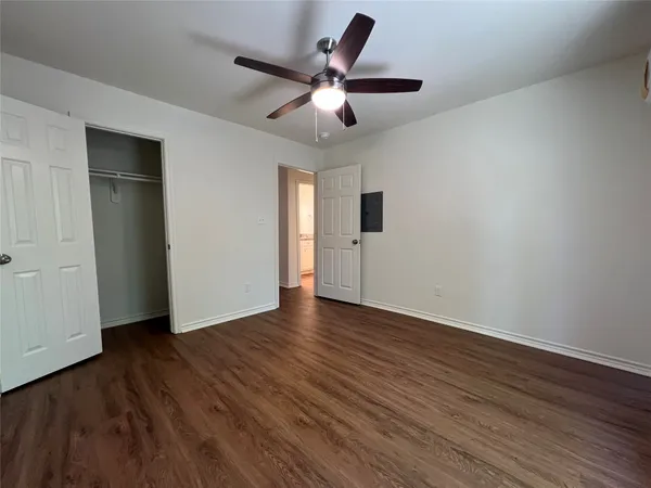 $950 | 1231 Sycamore Avenue, Unit A, Huntsville, TX 77340