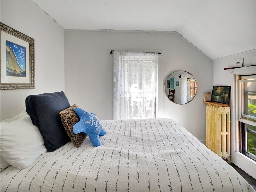 219 Nanaquaket Road Tiverton, RI 02878 - Photo 44 of 50