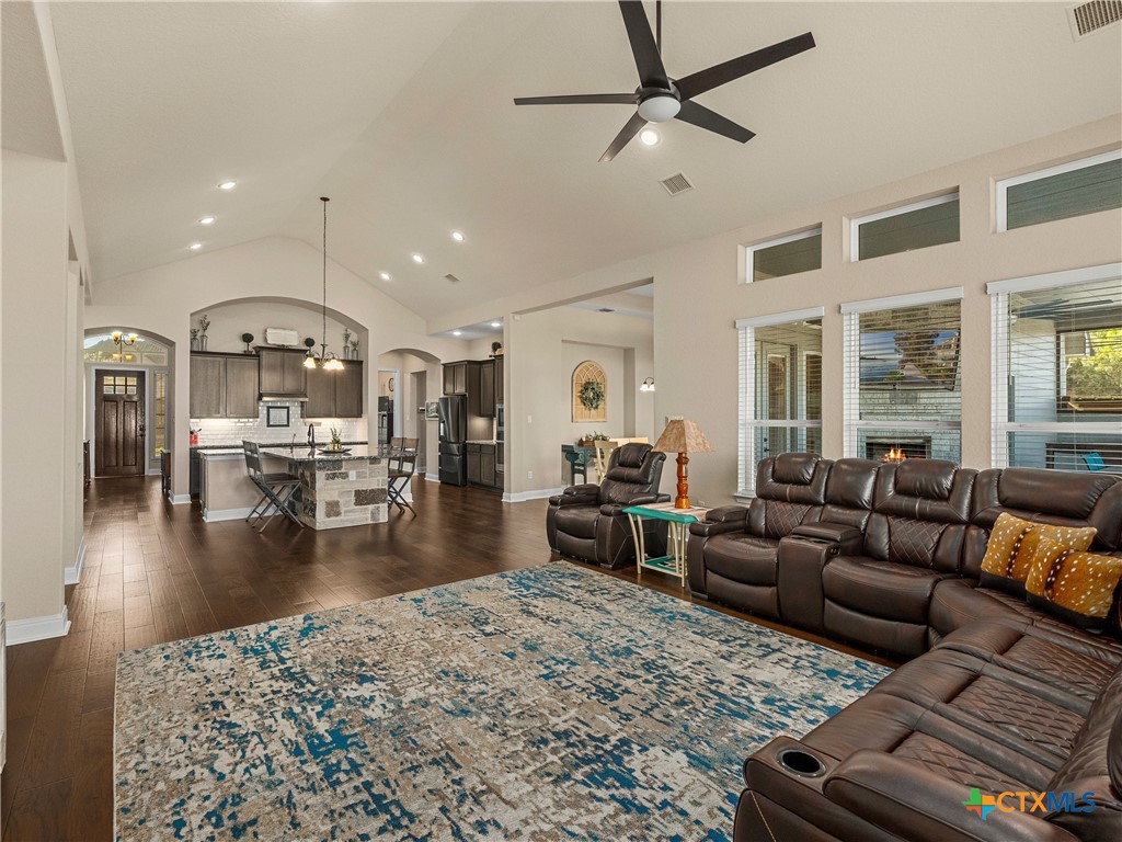 3235 Jasons Way Marion, TX 78124 - Photo 11 of 48