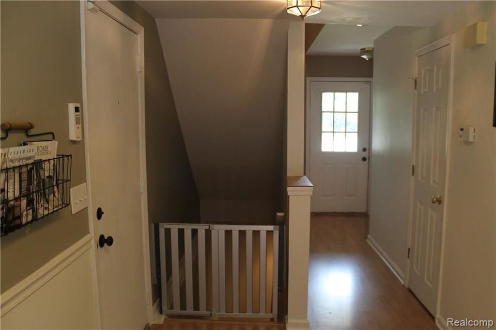 717 Kentucky Drive Rochester Hills, MI 48307 - Photo 24 of 49
