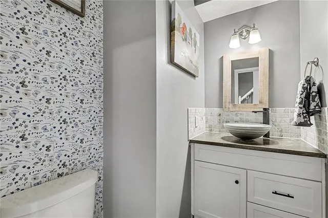 $450,000 | 15950 South Avalon Street, Olathe, KS 66062