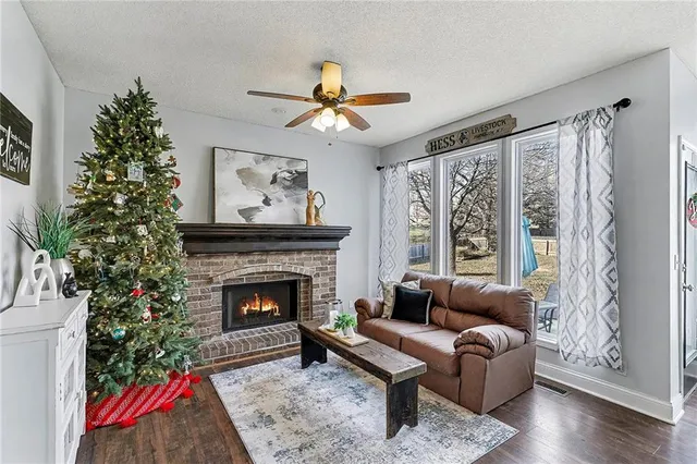 $450,000 | 15950 South Avalon Street, Olathe, KS 66062